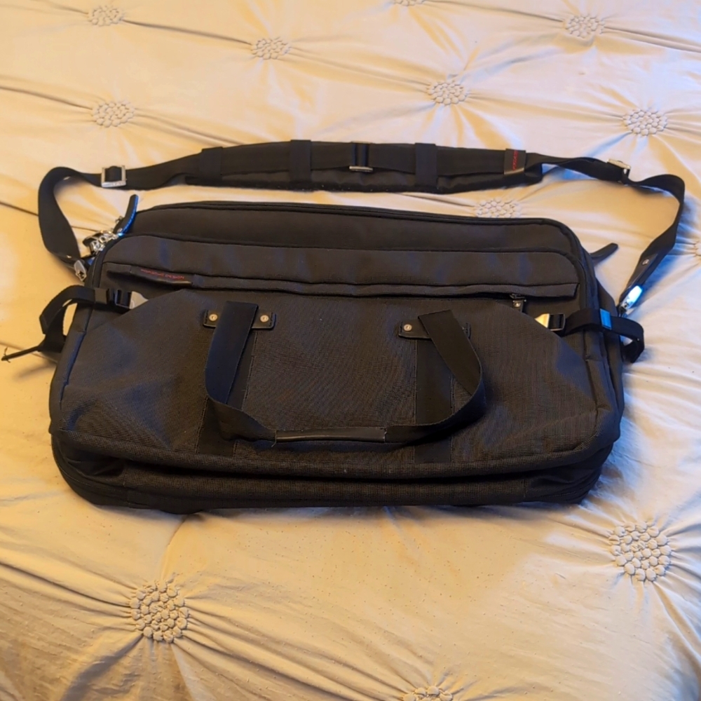 Porsche Design expanding Travel bag.